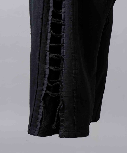 MAISON SPECIAL（メゾンスペシャル）の「《UNISEX》Side Lace-Up Sweat Alien Wide Pants/サイドレースアップスウェットワイドパンツ【MAISON SPECIAL/メゾンスペシャル】（デニムパンツ・メンズ・グレー/ブラック・0/1）」の17枚目の写真