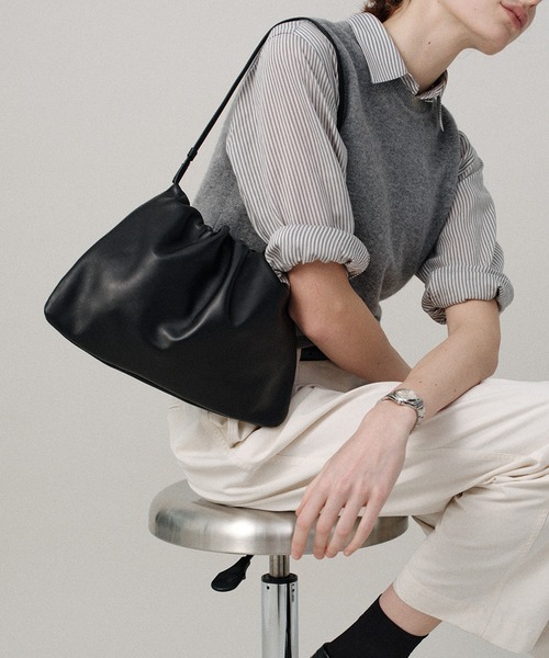 NOTHING WRITTEN(ナッシングリトゥン)の「NOTHING WRITTEN / ナッシングリトゥン NELLASTRAP LARGE BAG ストラップラージバッグ(ショルダーバッグ・レディース・ブラック/ブラウン・FREE)」の17枚目の写真