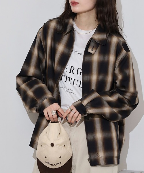 BIG MIKE(ビッグマイク)の「BIG MIKE レーヨン混 オンブレチェックブロックチェック スイングトップ ジップアップブルゾン(ブルゾン・メンズ・ホワイト×ブラック/ブラック系その他・L/M/XL)」の10枚目の写真