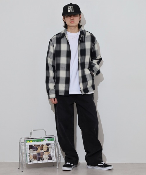 BIG MIKE(ビッグマイク)の「BIG MIKE レーヨン混 オンブレチェックブロックチェック スイングトップ ジップアップブルゾン(ブルゾン・メンズ・ホワイト×ブラック/ブラック系その他・L/M/XL)」の17枚目の写真