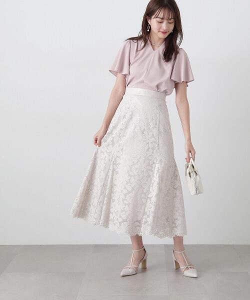 PROPORTION BODY DRESSING(プロポーションボディドレッシング)の「パールポイントタックブラウス / 1215110401(シャツ/ブラウス・レディース・ホワイト/ピンク/ブルー/ブラック・MEDIUM/SMALL)」の5枚目の写真