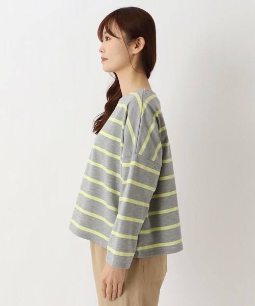 one'sterrace(ワンズテラス)の「ワイドボーダー 9分袖プルオーバー(Tシャツ/カットソー・レディース・アイボリー系8/ライトグリーン系/グレー系4/ブラック系8・02)」の6枚目の写真