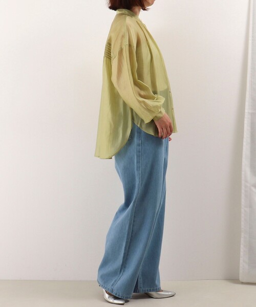 NOLLEY'S LIGHT（ノーリーズライト）の「ソフトローンバックシャーリングブラウス（シャツ/ブラウス・レディース・イエロー/カーキ/ブルー・38）」の12枚目の写真