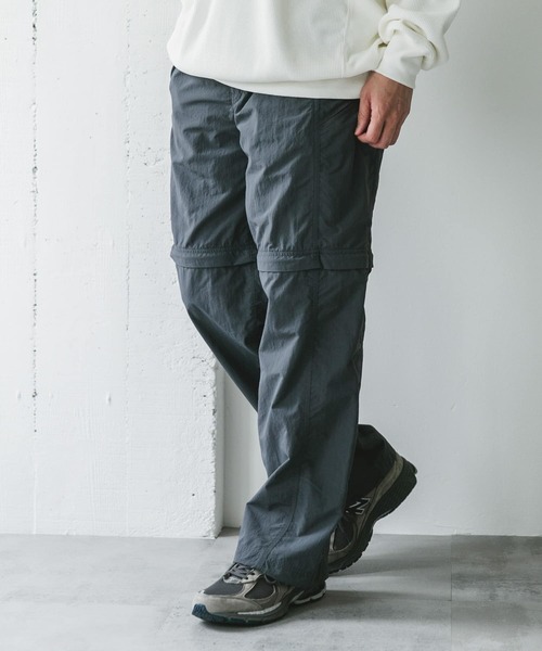 URBAN RESEARCH DOORS(アーバンリサーチドアーズ)の「ナイロンタッサー デタッチャブルパンツ(その他パンツ・メンズ・チャコールグレー/ブラック・LARGE/MEDIUM)」の1枚目の写真