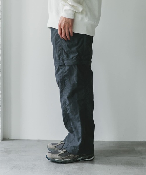 URBAN RESEARCH DOORS(アーバンリサーチドアーズ)の「ナイロンタッサー デタッチャブルパンツ(その他パンツ・メンズ・チャコールグレー/ブラック・LARGE/MEDIUM)」の5枚目の写真