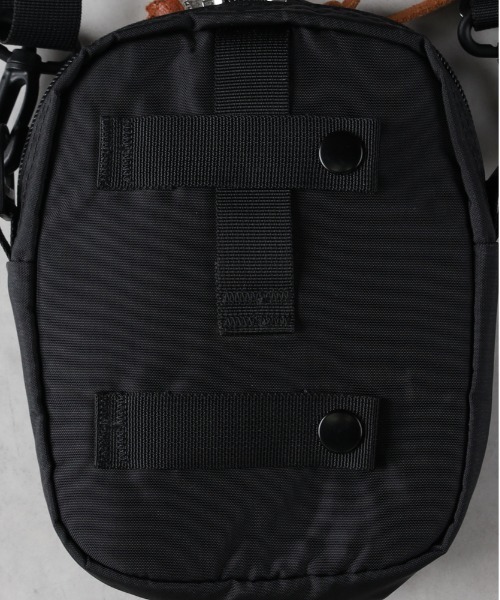 Right-on（ライトオン）の「【GREGORY】クイックポケットバッグ/2L（ショルダーバッグ・メンズ・ブラック・ONE SIZE）」の4枚目の写真