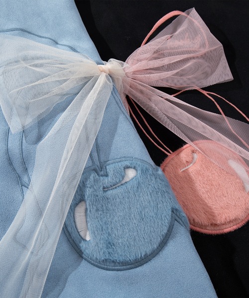 HOOK（フック）の「【HOOK】for girls 　チェリー刺繍チュールリボン付きスエード風コーチジャケット（カバーオール・レディース・ブラック/ブルー・SMALL/MEDIUM/LARGE）」の18枚目の写真