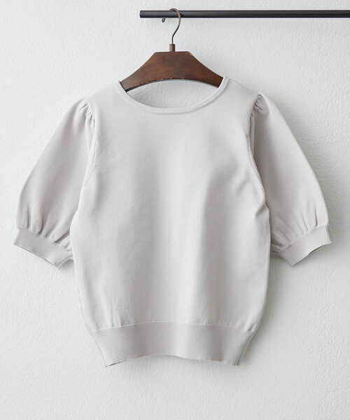 NAO(ナオ)の「【NAO】前後2WAY半袖ニットプルオーバー(Tシャツ/カットソー・レディース・アイボリー/ロイヤルブルー/グレイッシュベージュ/ブラック/イエロー・FREE)」の7枚目の写真