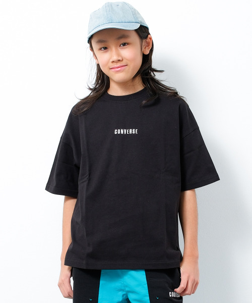CONVERSE（コンバース）の「CONVERSE 別注スニーカーバックプリントTシャツ（Tシャツ/カットソー・キッズ・ブラック/オートミール/グリーン・130/140/150/160）」の4枚目の写真