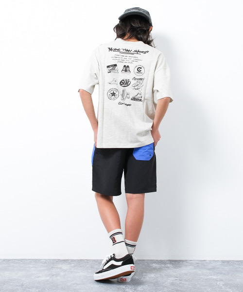 CONVERSE（コンバース）の「CONVERSE 別注スニーカーバックプリントTシャツ（Tシャツ/カットソー・キッズ・ブラック/オートミール/グリーン・130/140/150/160）」の9枚目の写真