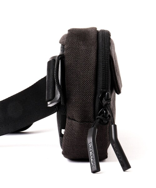 incase（インケース）の「【Incase/インケース】Crosstown Sling（ショルダーバッグ・メンズ・ブラック・FREE）」の17枚目の写真