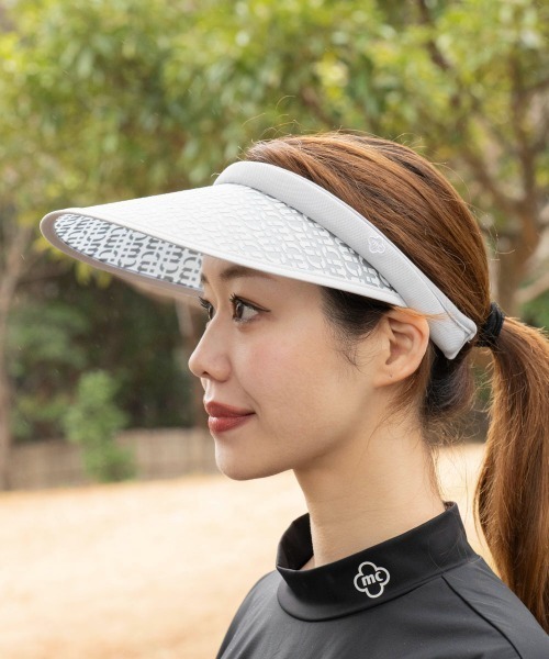 marie claire(マリ・クレール)の「【marie claire/マリ.クレール】レディースクリップバイザー UVセルバイザー ゴルフ(サンバイザー・レディース・ネイビー/グレー/ブラック・FREE)」の2枚目の写真
