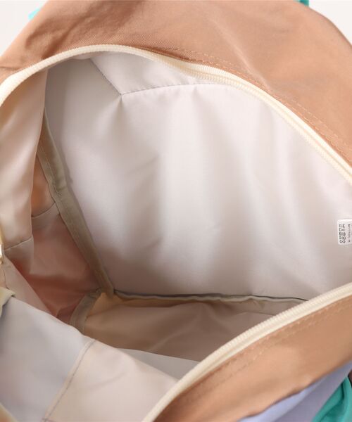 Ocean&Ground（オーシャン&グラウンド）の「DAYPACK CRAZY（バックパック/リュック・キッズ・ライトブルー/ライトグレー/ベージュ/ブルー/エメラルド/ライトパープル/キャメル/ライトピンク・SMALL/MEDIUM/X-SMALL）」の17枚目の写真