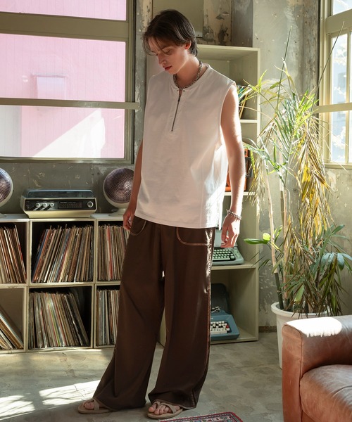 Forte(フォルテ)(フォルテ)の「Side Slit Zip No-sleeve T-shirts/ジップノースリーブTシャツ/洗える(Tシャツ/カットソー・メンズ・ホワイト/ブラック/カーキ・MEDIUM/LARGE)」の13枚目の写真