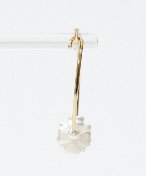 flower（フラワー）の「ライラックフープピアス（ピアス（片耳用）・レディース・ゴールド/シルバー・FREE）」の3枚目の写真