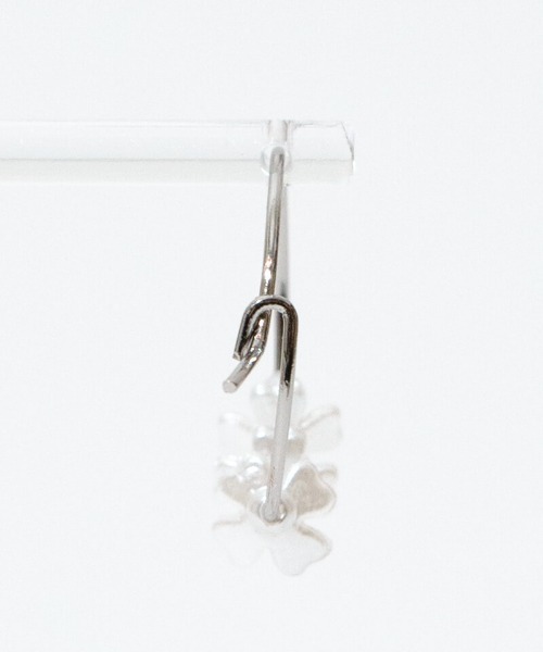 flower（フラワー）の「ライラックフープピアス（ピアス（片耳用）・レディース・ゴールド/シルバー・FREE）」の6枚目の写真