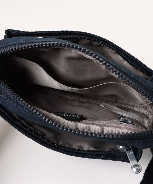 kipling（キプリング）の「【kipling】キプリング　Basic ABANU　ショルダーバッグ（ショルダーバッグ・レディース・グレー/ネイビー/ブルー系その他/ブラック/モスグリーン/ベージュ系その他/ブラック系その他/ベージュ系その他2/ブルー系その他2・FREE）」の18枚目の写真