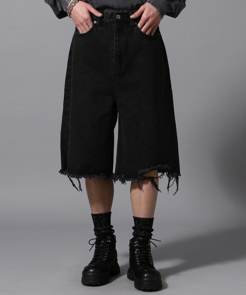 ajouter flow（アジューテフロー）の「【ajouter flow】damage denim half pants（デニムパンツ・メンズ・ブラック/ブルー・L/M）」の2枚目の写真