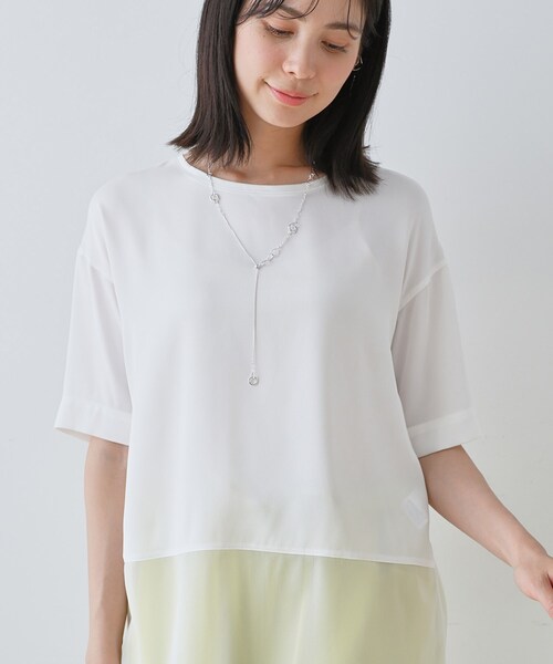INDIVI(インディヴィ)の「【洗える】裾シアー半袖トップス(Tシャツ/カットソー・レディース・ブラック/サックスブルー/ホワイト/ライトグレー・05/13/15 /34/38)」の6枚目の写真