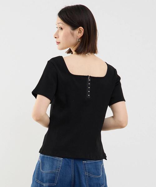 SOFFITTO（ソフィット）の「前後2WAYスクエアネックカットソー（Tシャツ/カットソー・レディース・ホワイト/ブラック・FREE）」の14枚目の写真