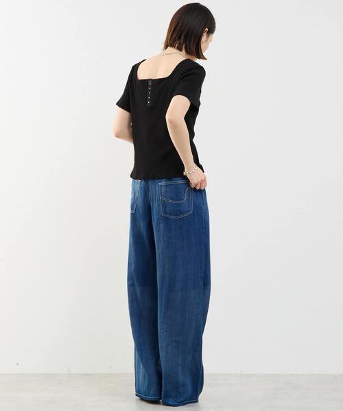 SOFFITTO（ソフィット）の「前後2WAYスクエアネックカットソー（Tシャツ/カットソー・レディース・ホワイト/ブラック・FREE）」の16枚目の写真