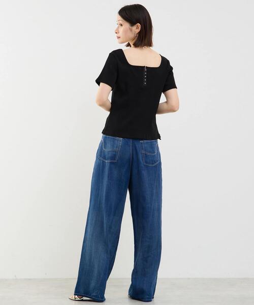 SOFFITTO（ソフィット）の「前後2WAYスクエアネックカットソー（Tシャツ/カットソー・レディース・ホワイト/ブラック・FREE）」の18枚目の写真