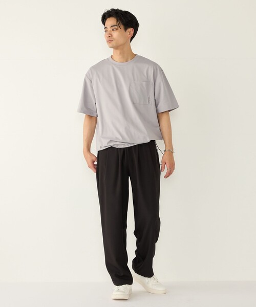 SHIPS Colors(シップス カラーズ)の「SHIPS Colors:〈紫外線防止・遮熱・速乾〉ラッシュガード Tシャツ◇(Tシャツ/カットソー・メンズ・ライトホワイト/ダークグレー/ブラック/グレー・MEDIUM/LARGE/X-LARGE)」の8枚目の写真