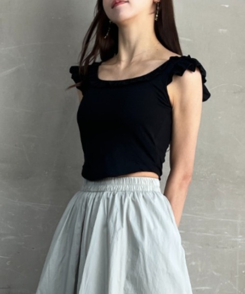 tolene(トレネ)の「カップ付き フリルスリーブ クロップドトップス(Tシャツ/カットソー・レディース・ブラック/ホワイト・FREE)」の20枚目の写真
