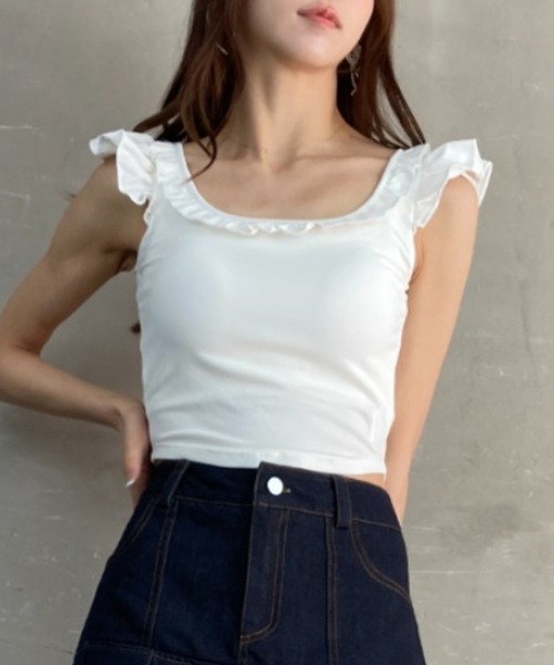 tolene(トレネ)の「カップ付き フリルスリーブ クロップドトップス(Tシャツ/カットソー・レディース・ブラック/ホワイト・FREE)」の10枚目の写真