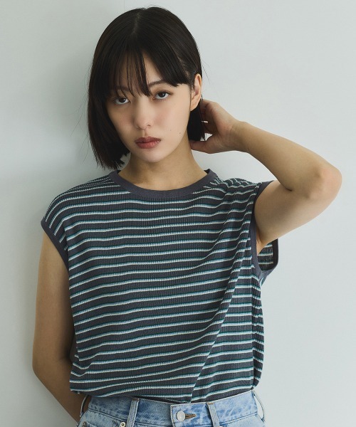 VICKY(ビッキー)の「マルチボーダーニットベスト≪手洗い可能≫(ニット/セーター・レディース・アイボリー/グレー系その他・M)」の7枚目の写真