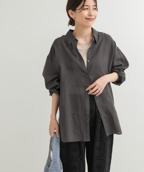 URBAN RESEARCH DOORS（アーバンリサーチドアーズ）の「ラミー混ルーズシャツ（シャツ/ブラウス・レディース・オフホワイト/ブルー系その他/ベージュ/チャコールグレー・MEDIUM）」の19枚目の写真