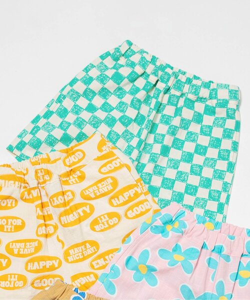 BREEZE（ブリーズ）の「【WEB限定/リンク/ジュニア対応】POP総柄ハーフパンツ（その他パンツ・キッズ・イエロー/ベージュ/ピンク/グリーン・140/130/120/110/100/90）」の3枚目の写真