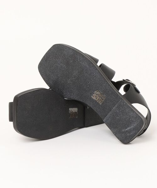 PAOLO BOVE(パオロボーヴ)の「PAOLO BOVE グルカサンダル CHV-23L-51(サンダル・レディース・ブラック/ホワイト・36/37/38)」の4枚目の写真