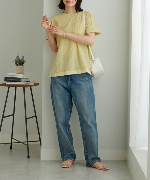 BELLUNA PLUS(ベルーナ)の「ジャカード素材チュール重ねプルオーバー(Tシャツ/カットソー・レディース・イエロー/ブラック/アイボリー・X-LARGE/LARGE/MEDIUM)」の21枚目の写真