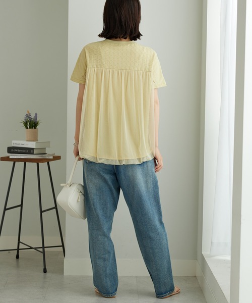 BELLUNA PLUS(ベルーナ)の「ジャカード素材チュール重ねプルオーバー(Tシャツ/カットソー・レディース・イエロー/ブラック/アイボリー・X-LARGE/LARGE/MEDIUM)」の22枚目の写真