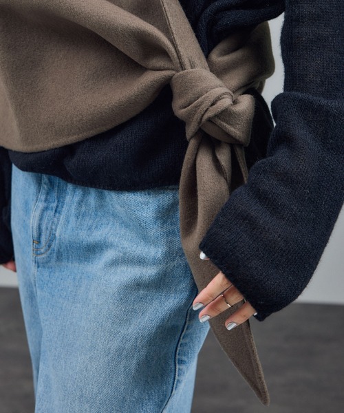 SALON adam et rope'（サロン アダム エ ロペ）の「シャルムリバーストール（ストール/ショール・レディース・チャコールグレー/オフホワイト/ベージュ系その他・FREE）」の8枚目の写真