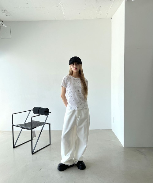 4INT.(フォイント)の「【Kitsch look】スター ドット 半袖 Tシャツ(Tシャツ/カットソー・レディース・ブラック/グレー/ホワイト/チャコール/ライトブルー・FREE)」の15枚目の写真