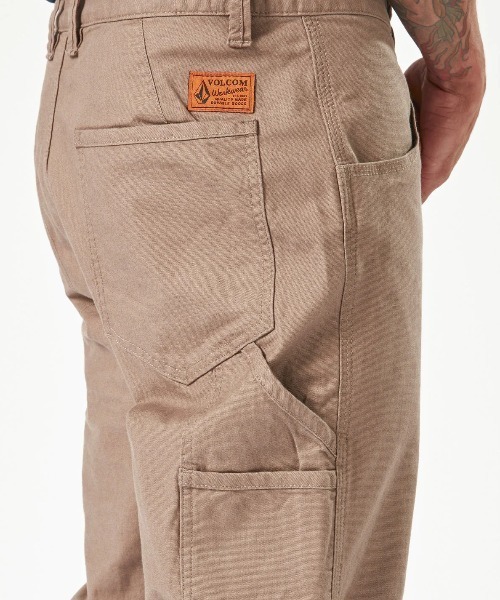 VOLCOM（ボルコム）の「【VOLCOM/ボルコム】Workwear Caliper Cuffed Pants /ワークジョガーパンツ（その他パンツ・メンズ・ブラック/ブラウン系その他・30inch/32inch/34inch/31inch）」の13枚目の写真
