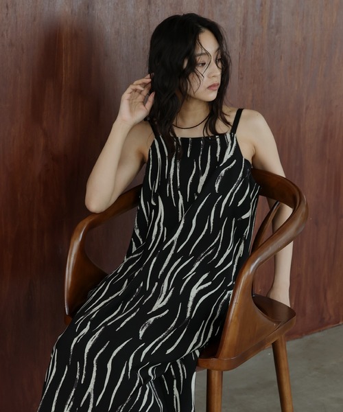 hellam（へラム）の「ニュアンスリバーシブルワンピース（ワンピース・レディース・ブラック/その他/ブラウン・FREE）」の18枚目の写真