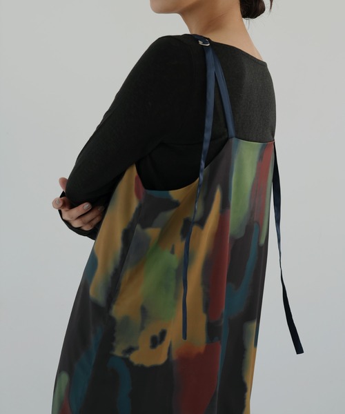 hellam（へラム）の「ニュアンスリバーシブルワンピース（ワンピース・レディース・ブラック/その他/ブラウン・FREE）」の11枚目の写真