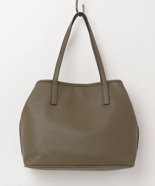 Guess（ゲス）の「PORTINI Trap Tote トートバッグ  （トートバッグ・レディース・ネイビー/ブラック/オリーブ/ライトベージュ・ONE SIZE）」の13枚目の写真