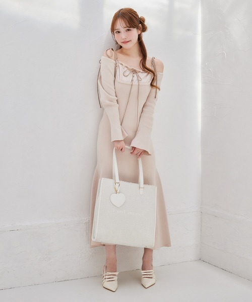 one after another NICE CLAUP(ワンアフターアナザーナイスクラップ)の「【LouLoumei】/ハートチャーム付きトートバッグ/自立可能(トートバッグ・レディース・アイボリー/ミント/ブラック/ベージュ/レッド/ピンク/サックスブルー/ラベンダー・FREE)」の21枚目の写真