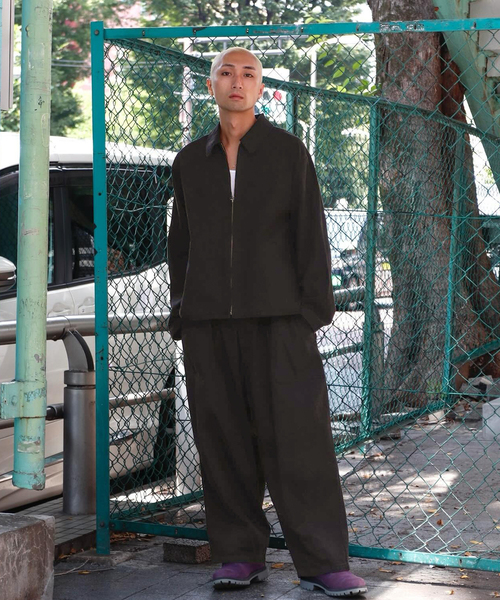 is-ness(イズネス)の「is-ness / イズネス HERRINGBONE BALLOON BAKER PANTS(その他パンツ・メンズ・ブラック・MEDIUM/LARGE)」の2枚目の写真