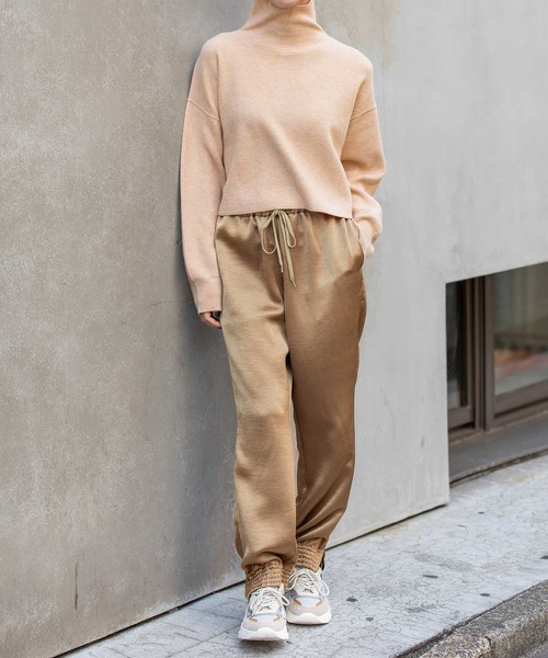 Munich（ミューニック）の「ヴィンテージダブルサテントラックパンツ（その他パンツ・レディース・キャメル/ブラック/グレー・M/S）」の9枚目の写真