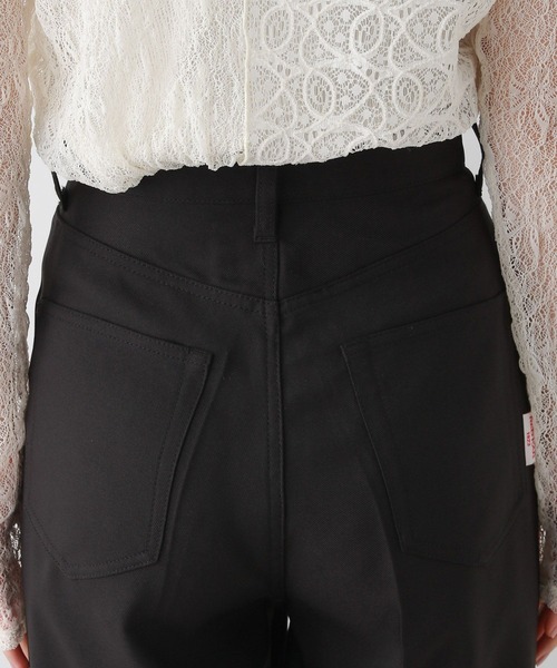 RED KAP（レッドキャップ）の「【RED KAP】別注/スリムセミフレアートパンツ（スラックス・レディース・ブラウン/ブラック・MEDIUM/LARGE）」の6枚目の写真