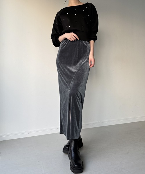 junoah(ジュノア)の「カーブラインベロアスリットスカート(スカート・レディース・ブラック/ブラウン/グレー・LARGE/MEDIUM/SMALL)」の8枚目の写真