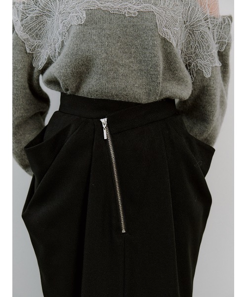 SNIDEL（スナイデル）の「アシメジップドレープスカート（スカート・レディース・ブラック/ブラウン/グレー・1/0）」の9枚目の写真