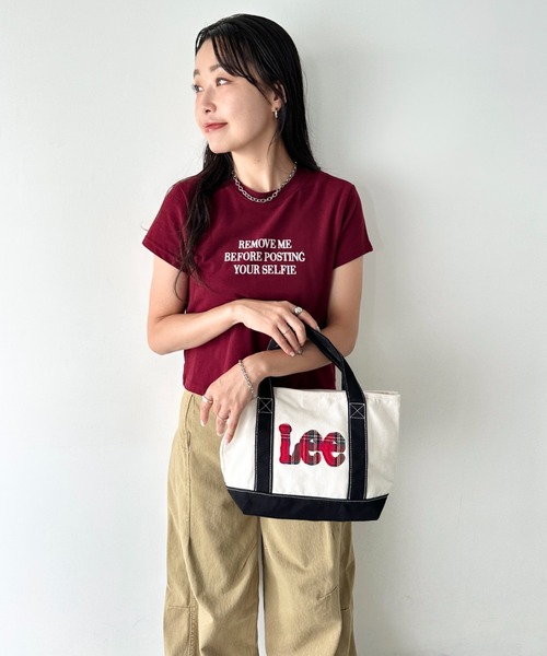 Lee(リー)の「Lee/リー ロゴパッチワーク ミニトートバッグ/デニム/チェック/キャンバス(トートバッグ・レディース・ネイビー/レッド/ブラック・FREE)」の7枚目の写真