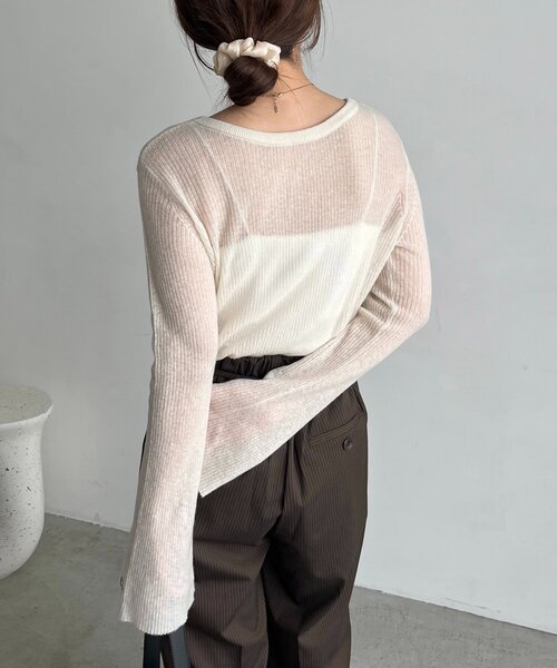 CAPRICIEUX LE'MAGE(カプリシューレマージュ)の「〈C.L〉カシミアウールフレアスリーブニット(ニット/セーター・レディース・グレー/ブラック/ホワイト系その他/ピンク・FREE)」の10枚目の写真