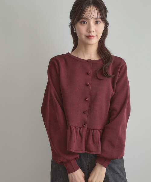 couture brooch(クチュールブローチ)の「2WAYペプラムカーディガン(カーディガン/ボレロ・レディース・ブラック/チャコールグレー/ボルドー・40/38)」の22枚目の写真